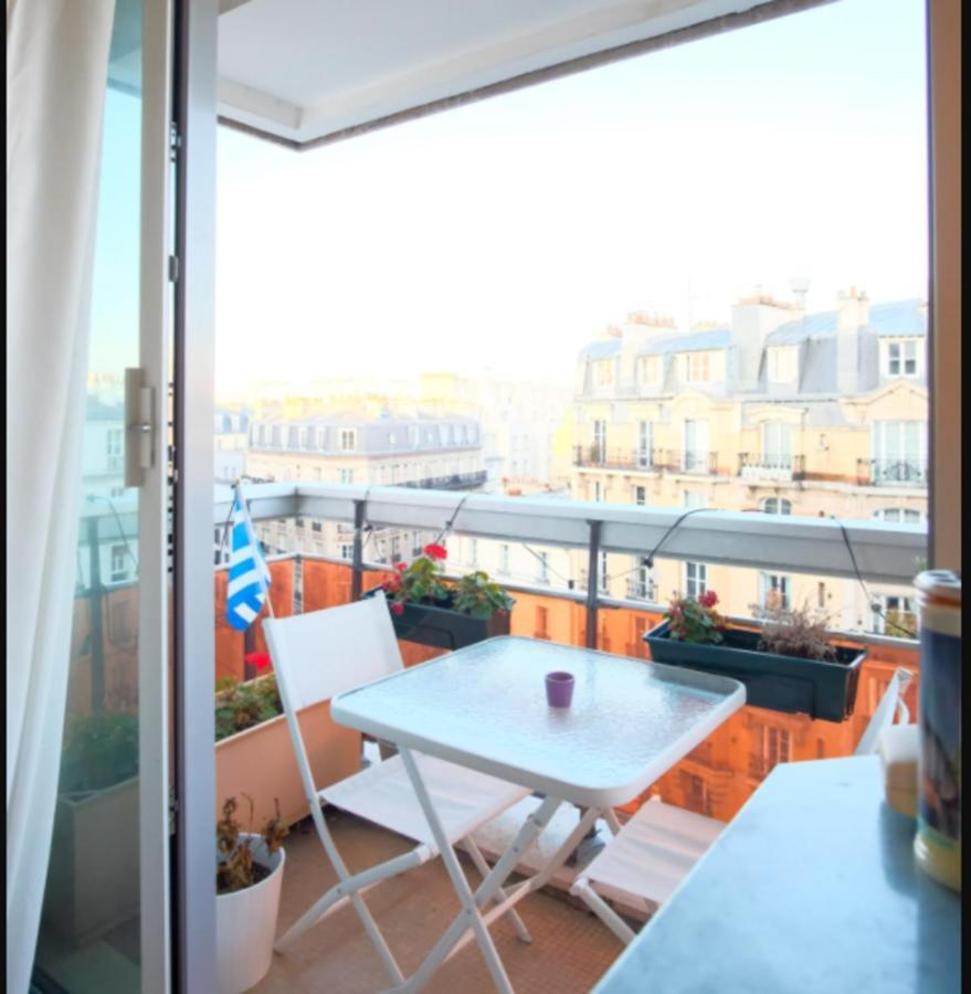 Beautiful And Bright Appt With Eiffel Tower View Apartment Paris Exterior photo